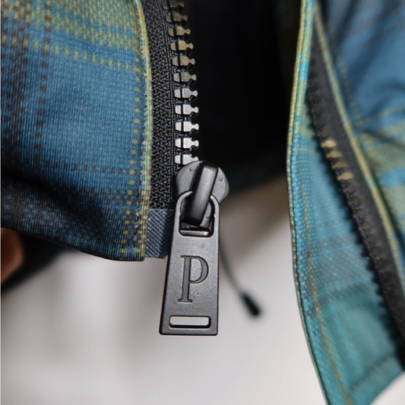 Pendleton Women's Blue Plaid Hooded Jacket - Picture 10 of 11